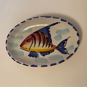 VIETRI ITALY POTTERY FISH DISH PLATTER PLATE WALL HANGING WHITE BLUE OVAL HOME
